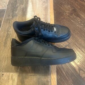 Nike Men's Black Sneakers. Nike Air Force 1 ‘07
